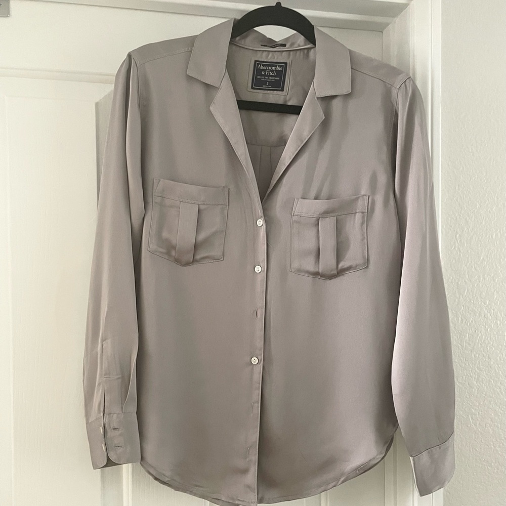 Abercrombie silky boyfriend blouse